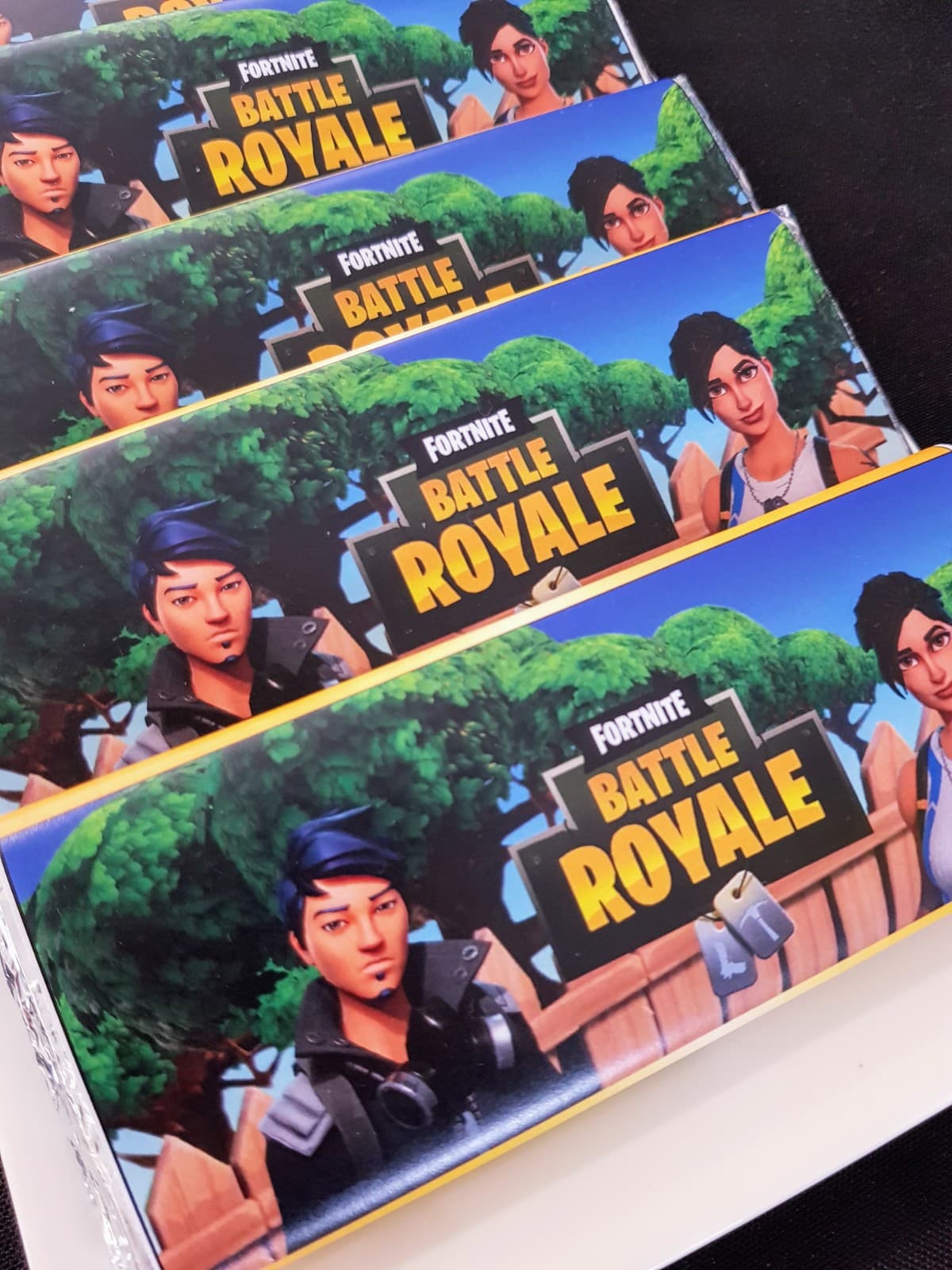 Fortnite party favors - chocolate bars