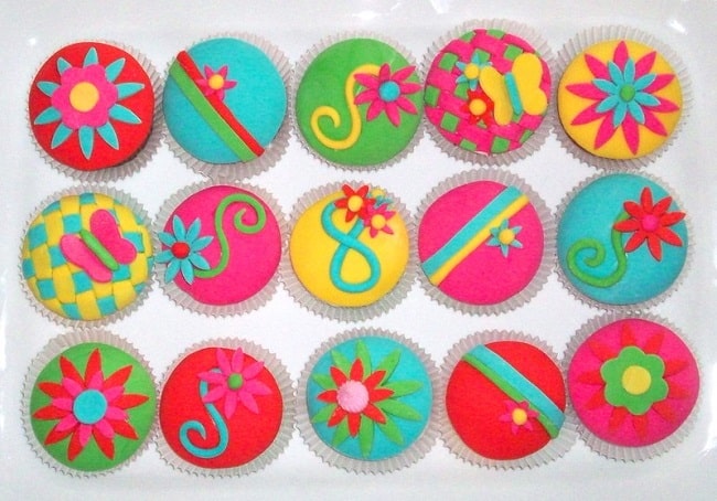 October birthday party ideas - funky cupcakes